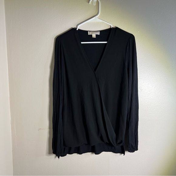 Michael MK Surplice Blouse Women’s Size M Black - Picture 2 of 8